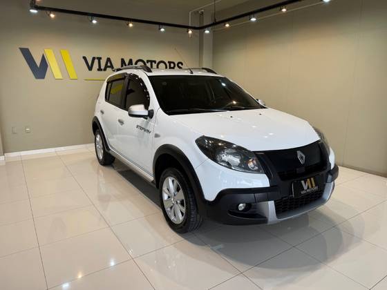 RENAULT SANDERO 1.6 STEPWAY 16V FLEX 4P MANUAL RENAULT SANDERO 1.6 STEPWAY 16V FLEX 4P MANUAL